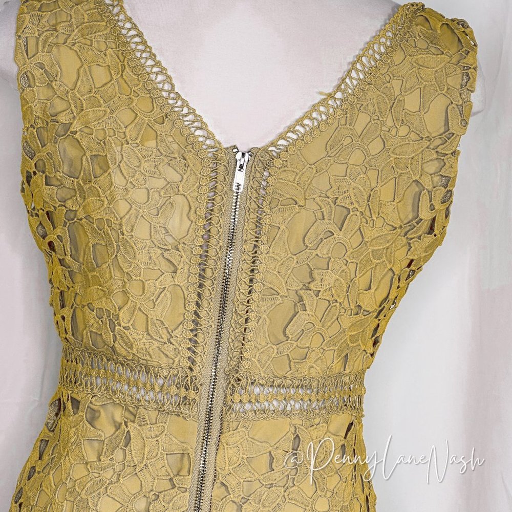 NWT Few Moda New York Crochet Lace Sleeveless Mini Dress Mustard - Picture 11 of 12